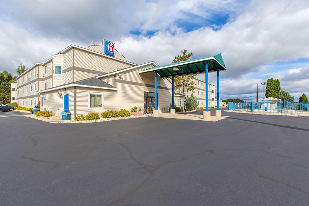 Motel 6-Baraboo, Wi - Lake Delton-Wisconsin Dells 외부 사진